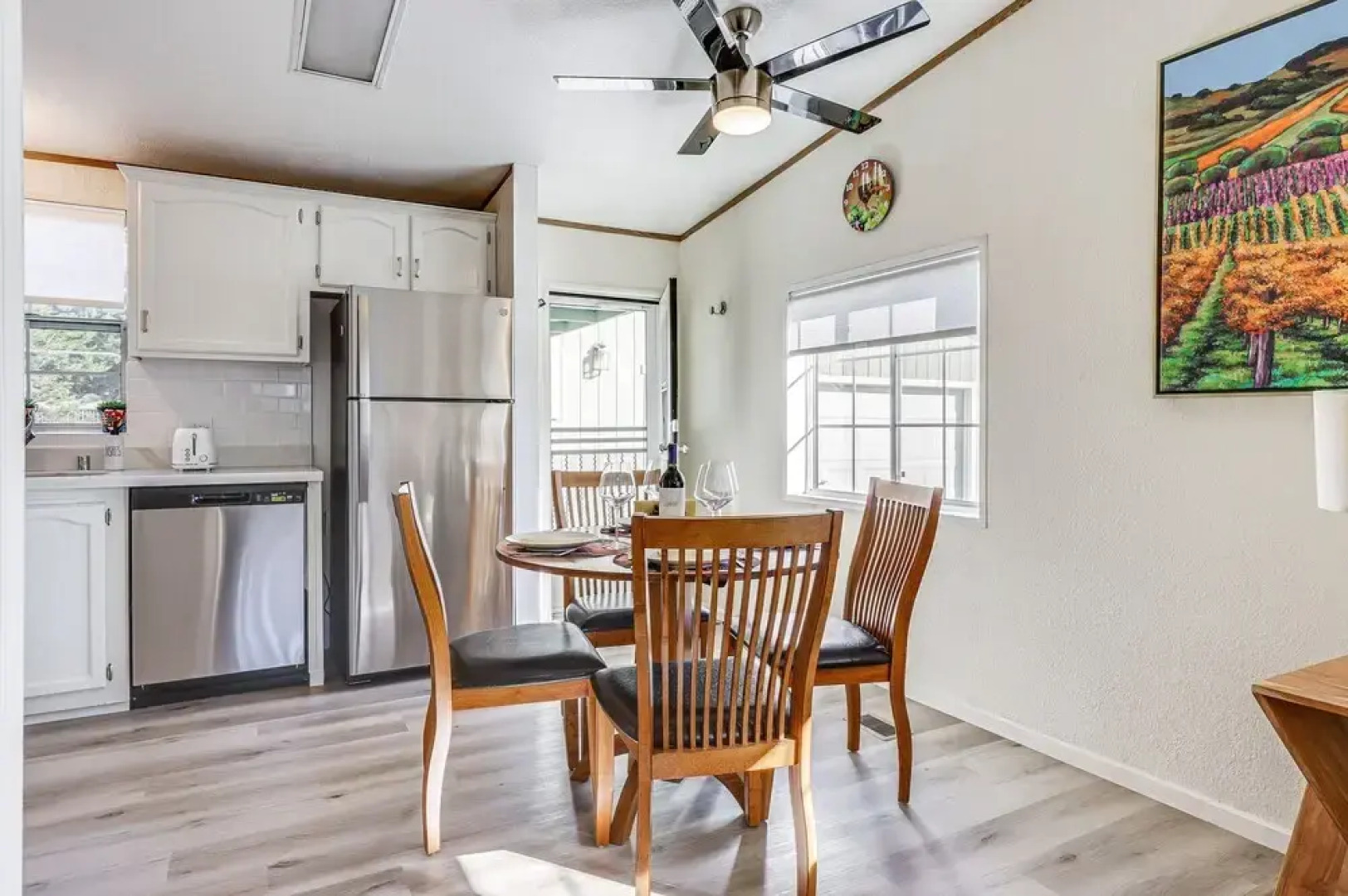 Charming Petaluma Cottage w/ Grill Near Wineries