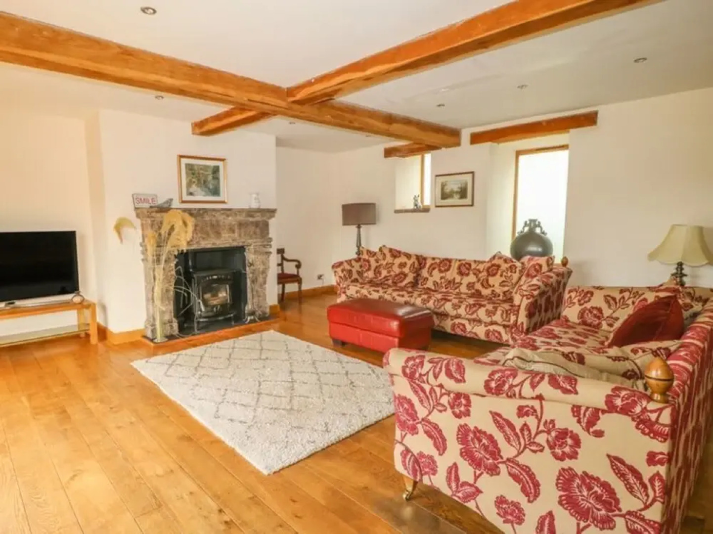 Rookery Barn an Amazing Country Retreat hot tub