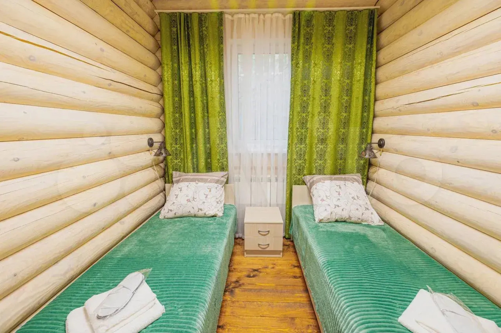 Усадьба в лесу БереНдей