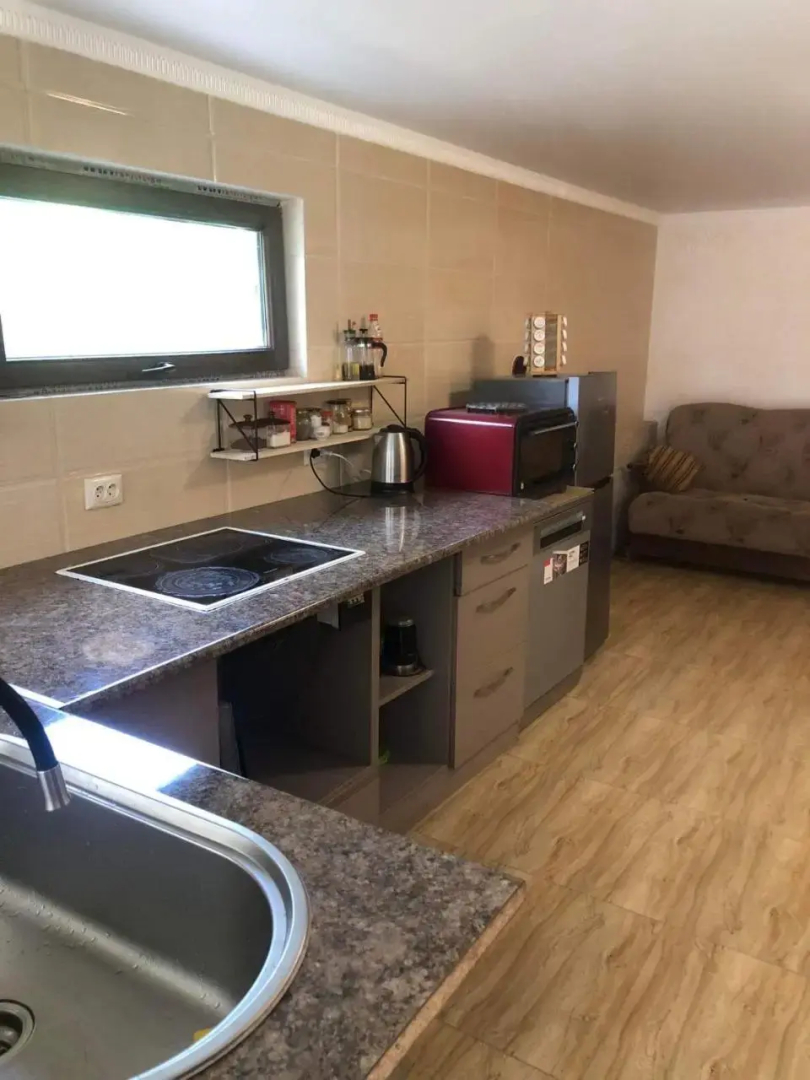 Niniko Shampriani Guest House