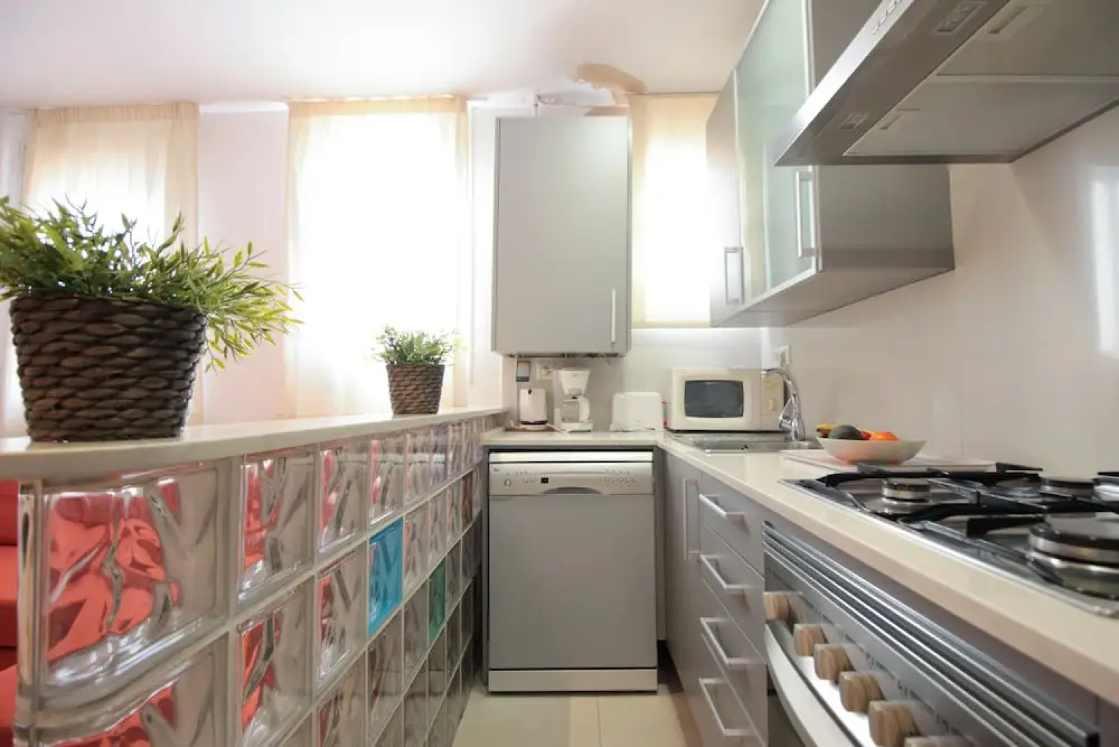 F03 Apartment with private rooftop