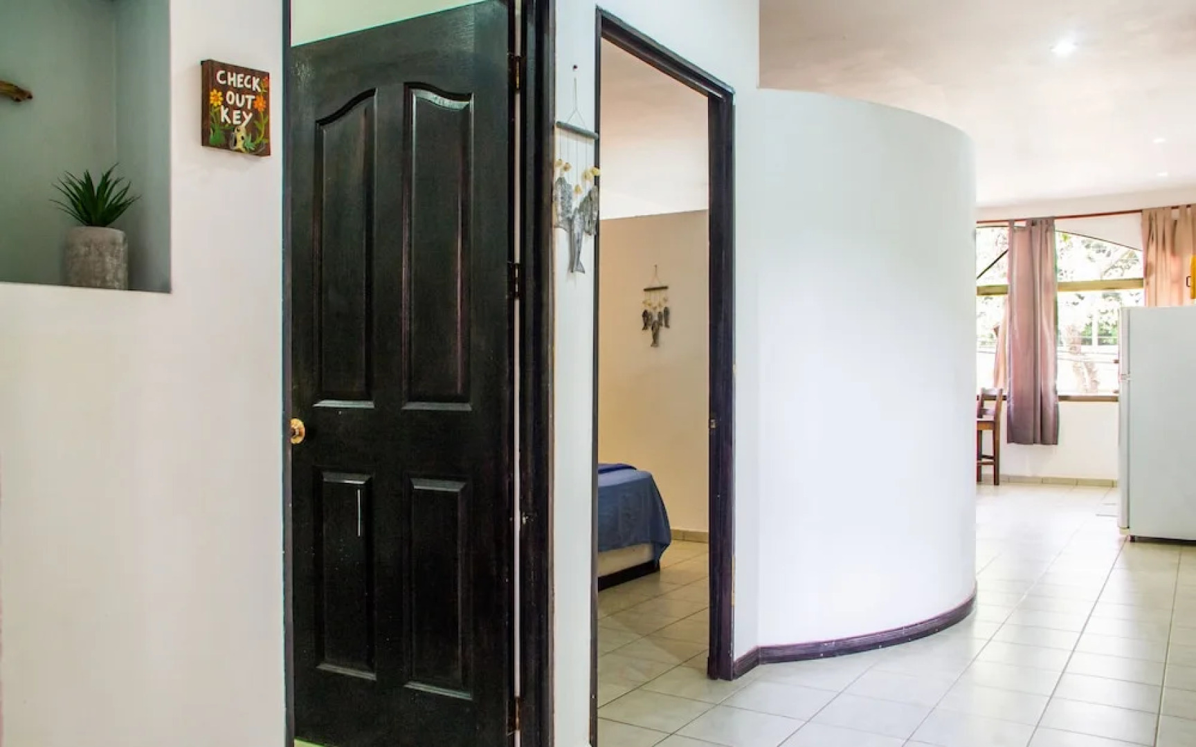 Plaza Royal Apartments