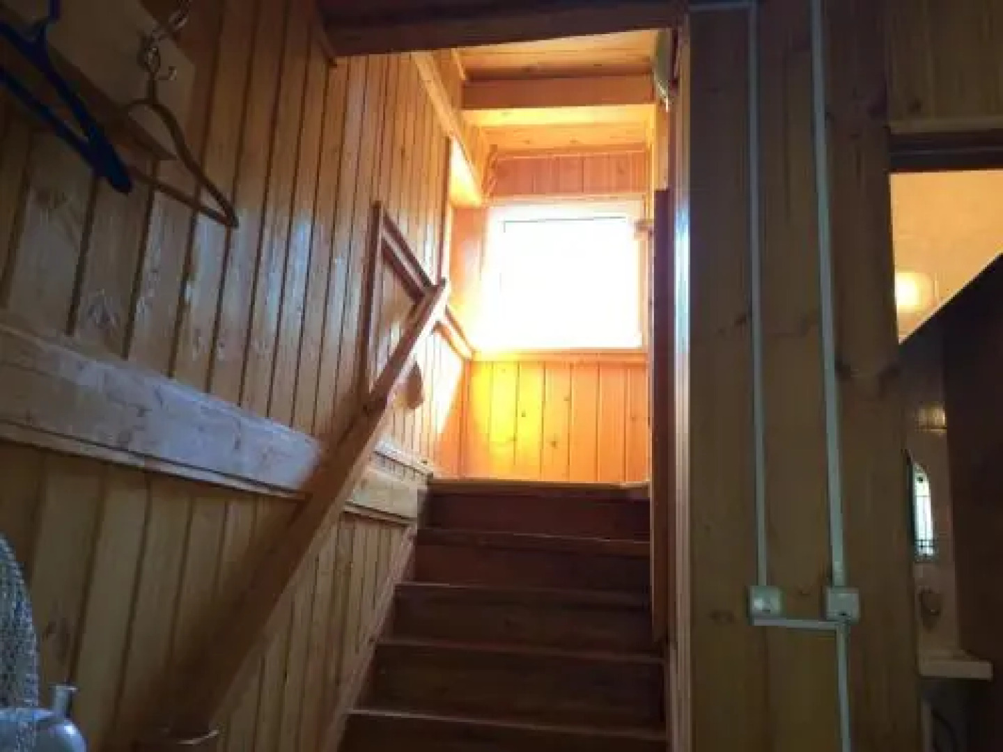 Частный дом с номерами и отдельной кухней