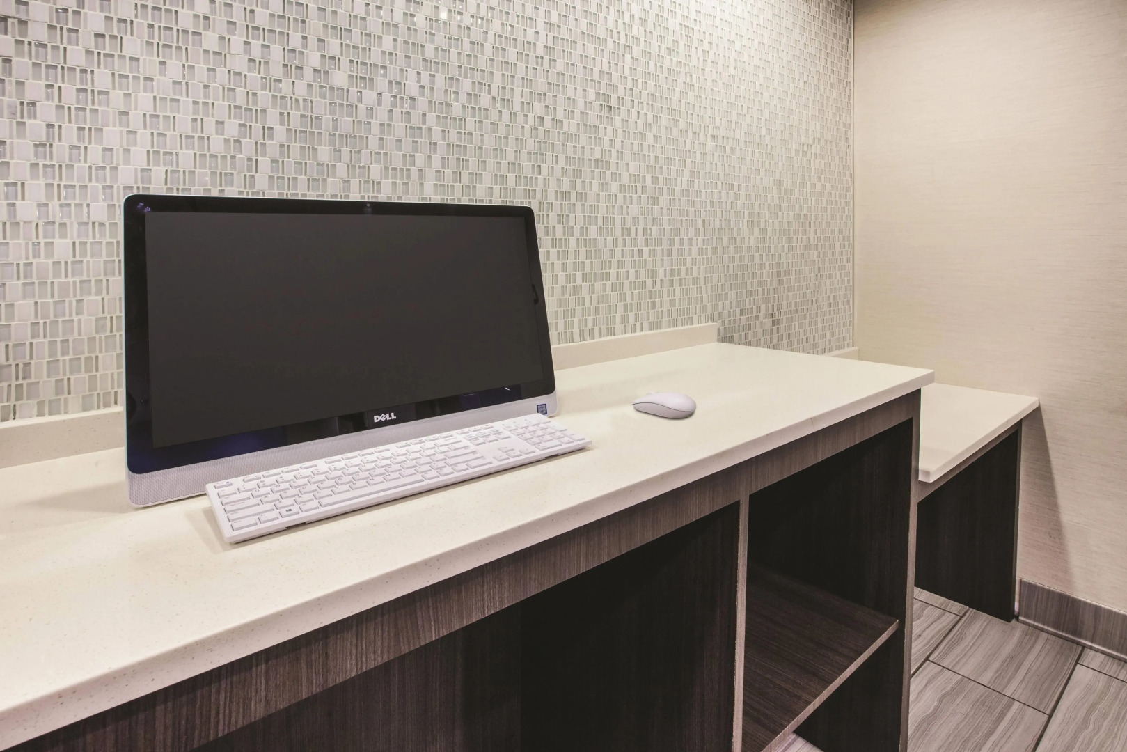 La Quinta Inn by Wyndham Indianapolis North at Pyramids