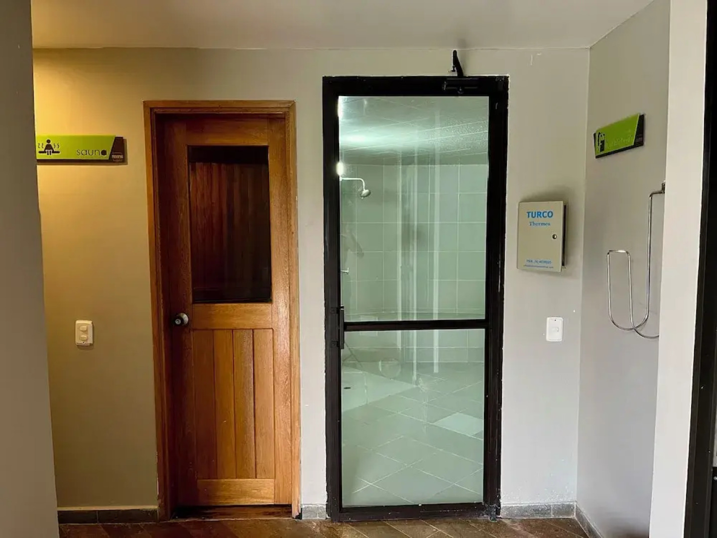 Room-nómadas Digitales - Hotel Rioverde