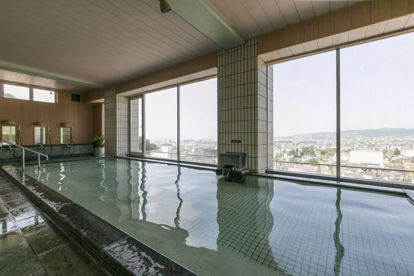 onsen hotel Omoto