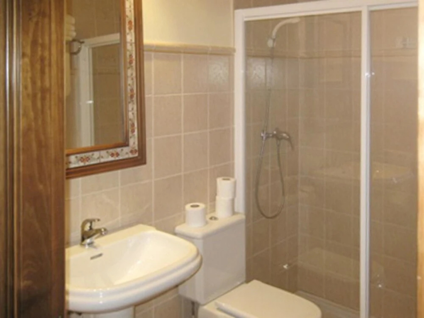 Apartment With one Bedroom in Graus, With Wonderful City View - 200 km