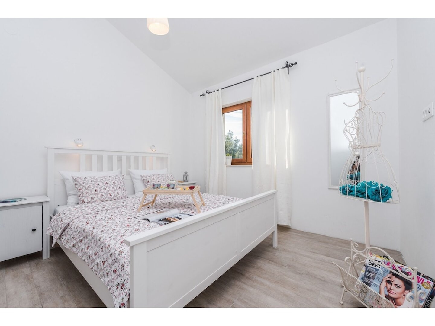 Villa More With Pool and Garden