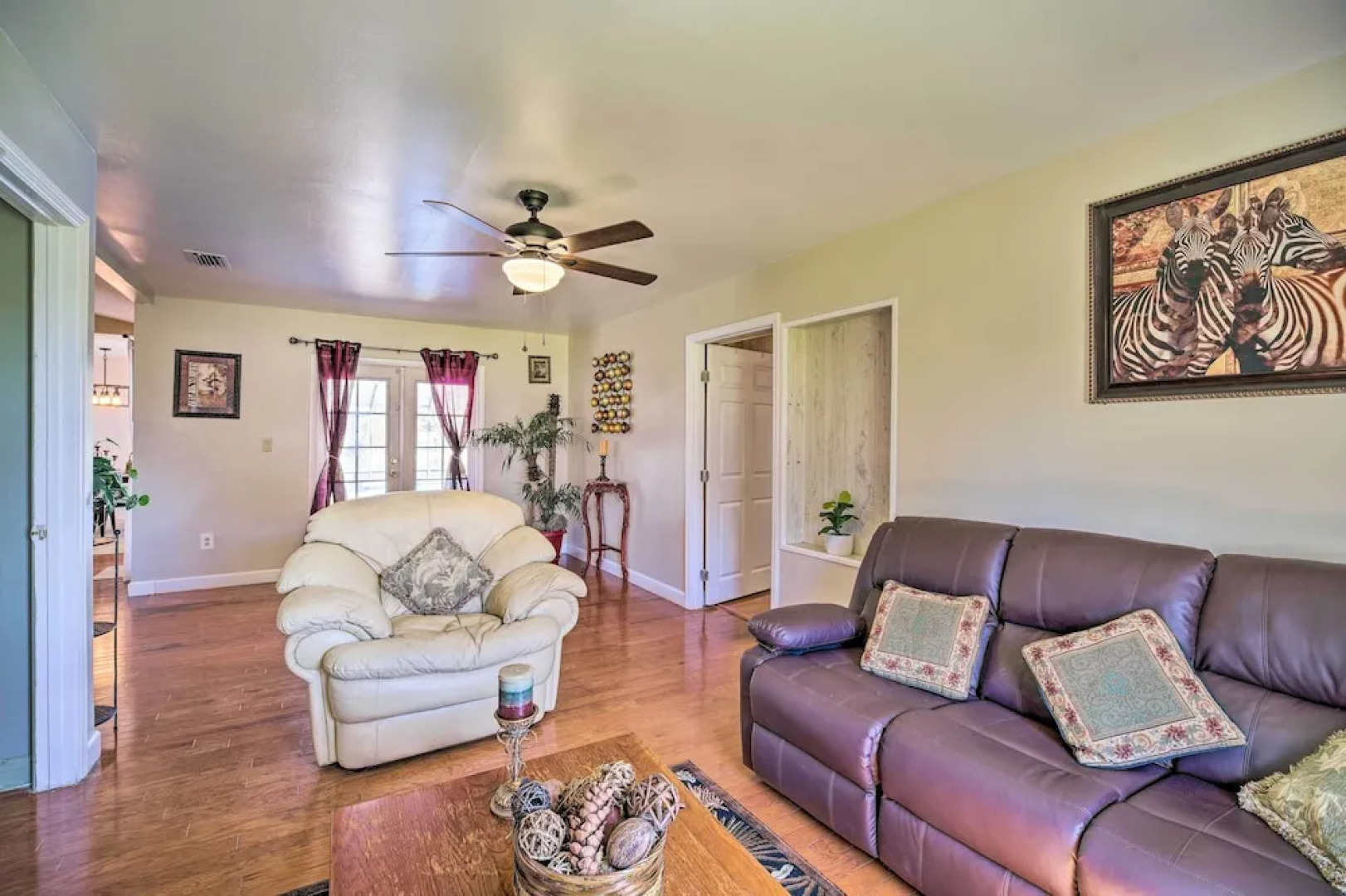 Lanai, Pool & Gas Grill: Sebring Retreat!