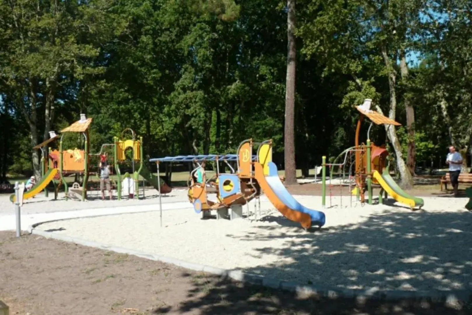 Beautiful Louisiana villa sleeps 6 with pool