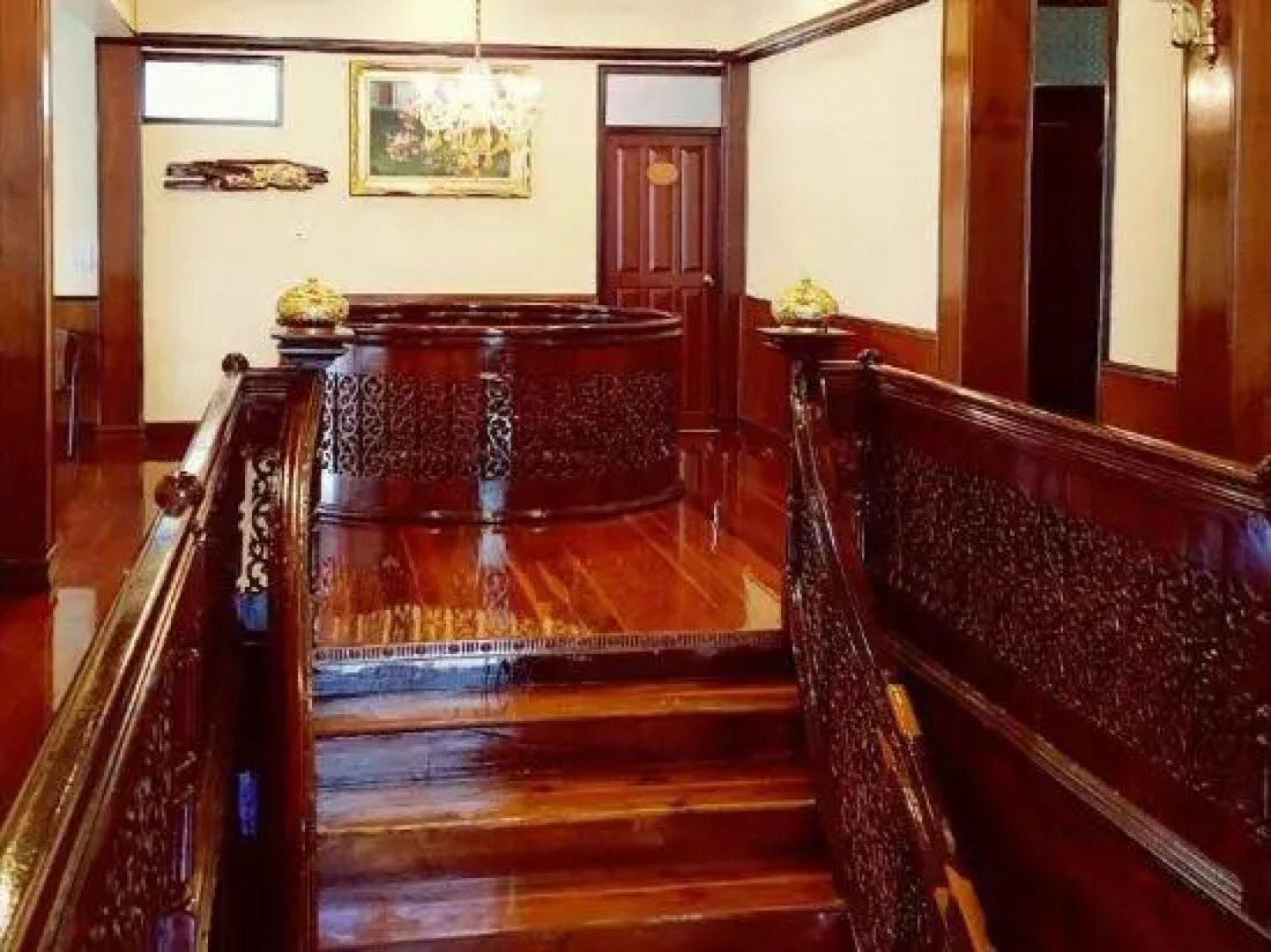 Baan Sai Thong Hotel