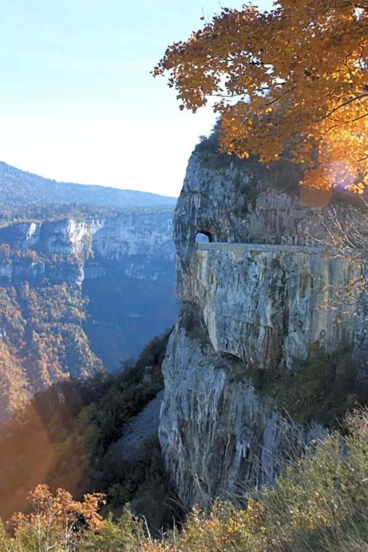 Valcaris: gites, chambre d'hotes et tables d'hotes
