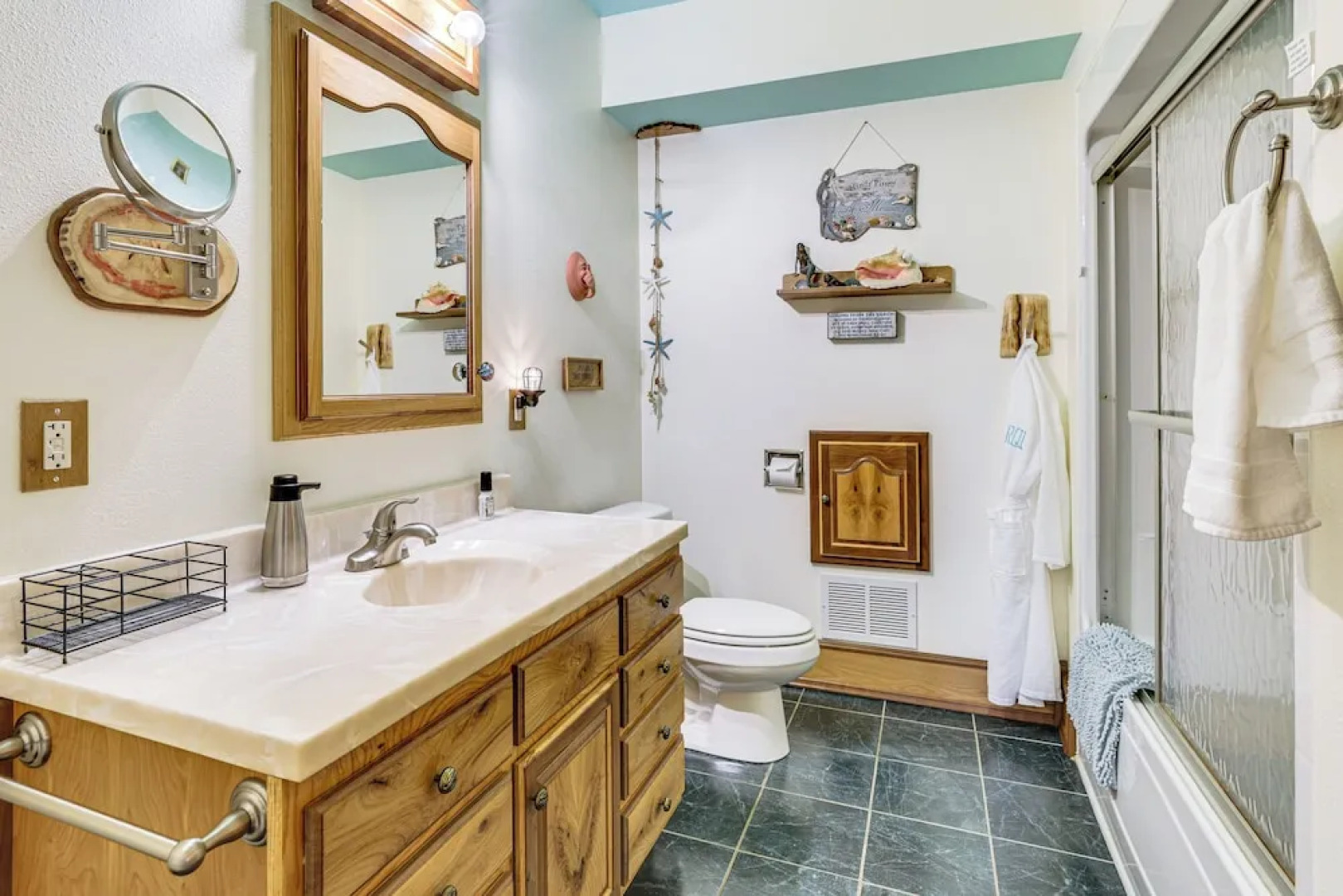 On-site Trails: Rock River Retreat in Jefferson!