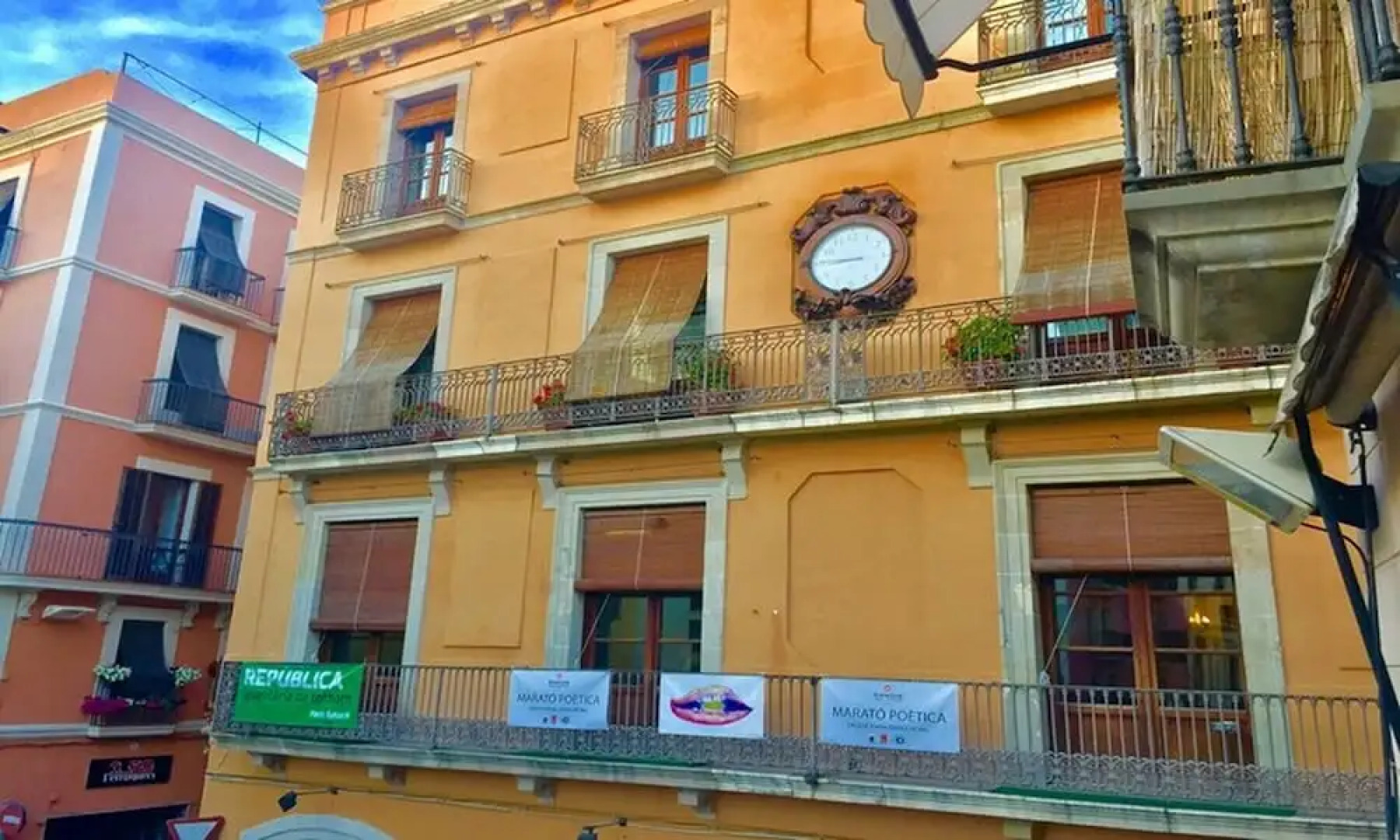 Nasta Vilanova Apartment