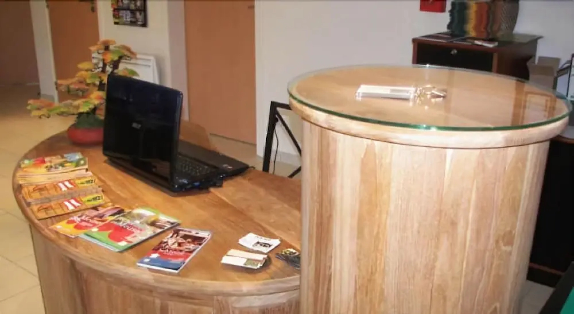 FASTHOTEL LE RALE DES GENETS - Un hôtel FH COLLECTION