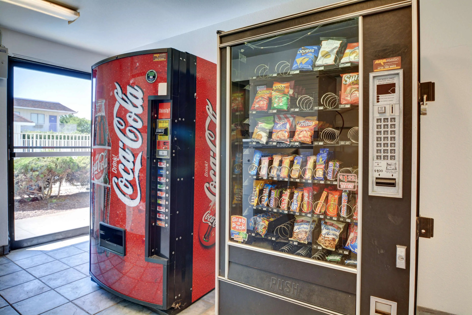 Motel 6 Windsor Locks, CT - Hartford