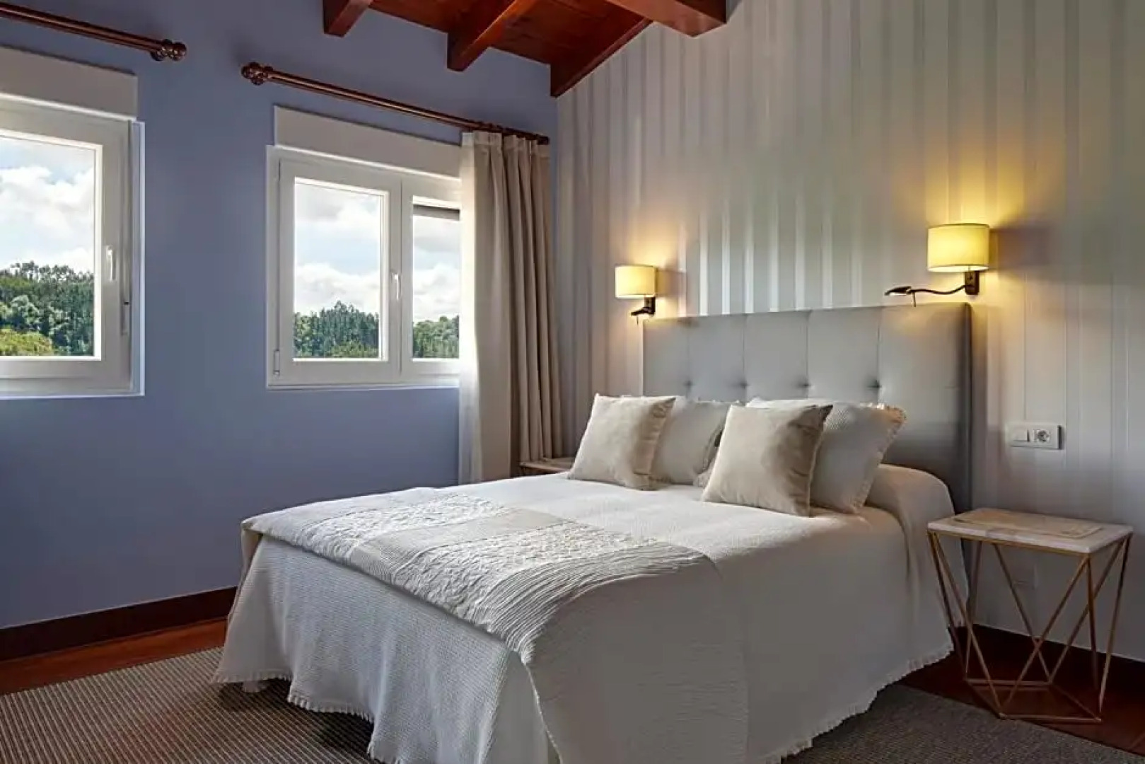 Отель Txoriene — Arrieta