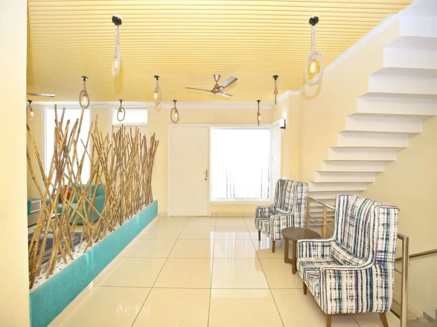 OYO 13130 Dream Nest