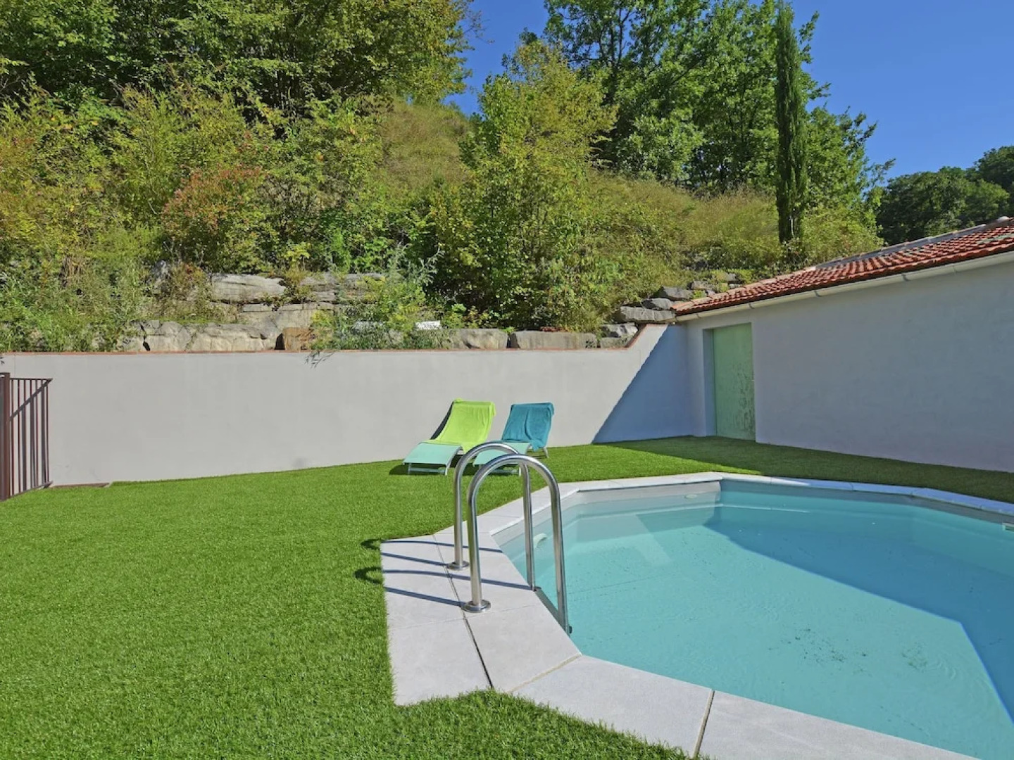 Quaint Villa With Private Pool in Molières-sur-cèze
