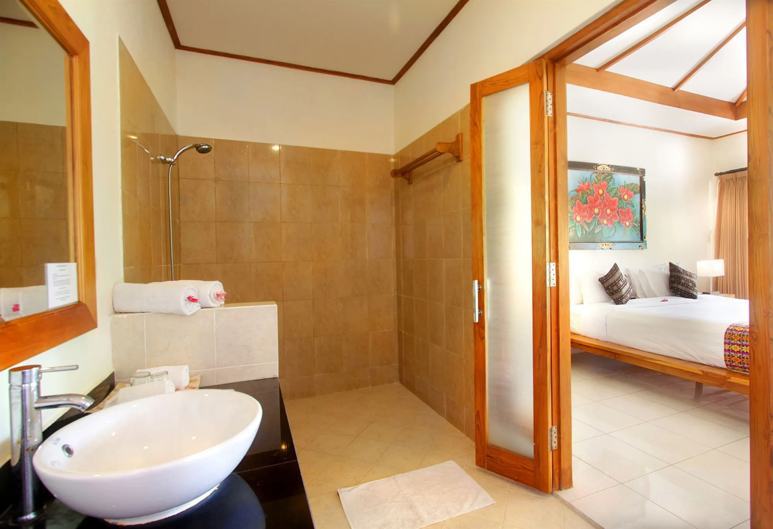 Puri Sari Beach Hotel