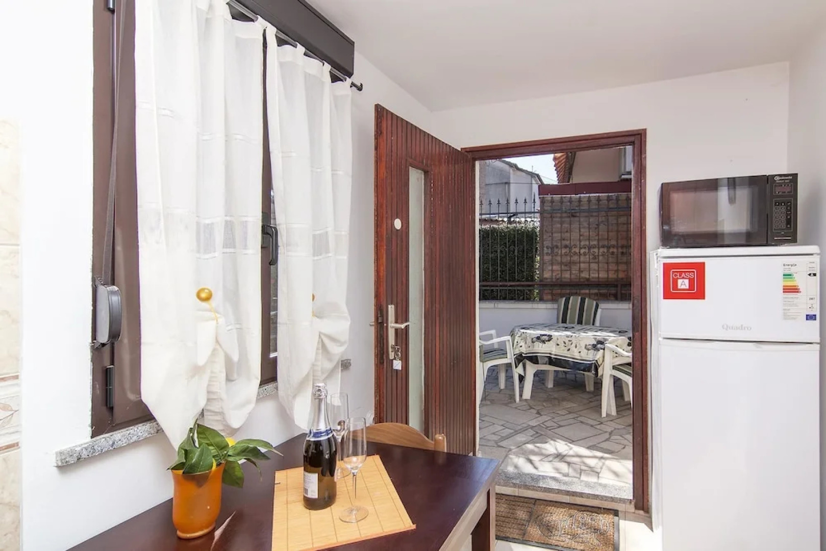 Apartment House Cukon 252