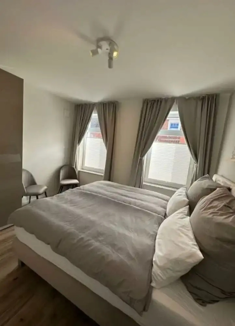 Friesenstuv Modern Retreat