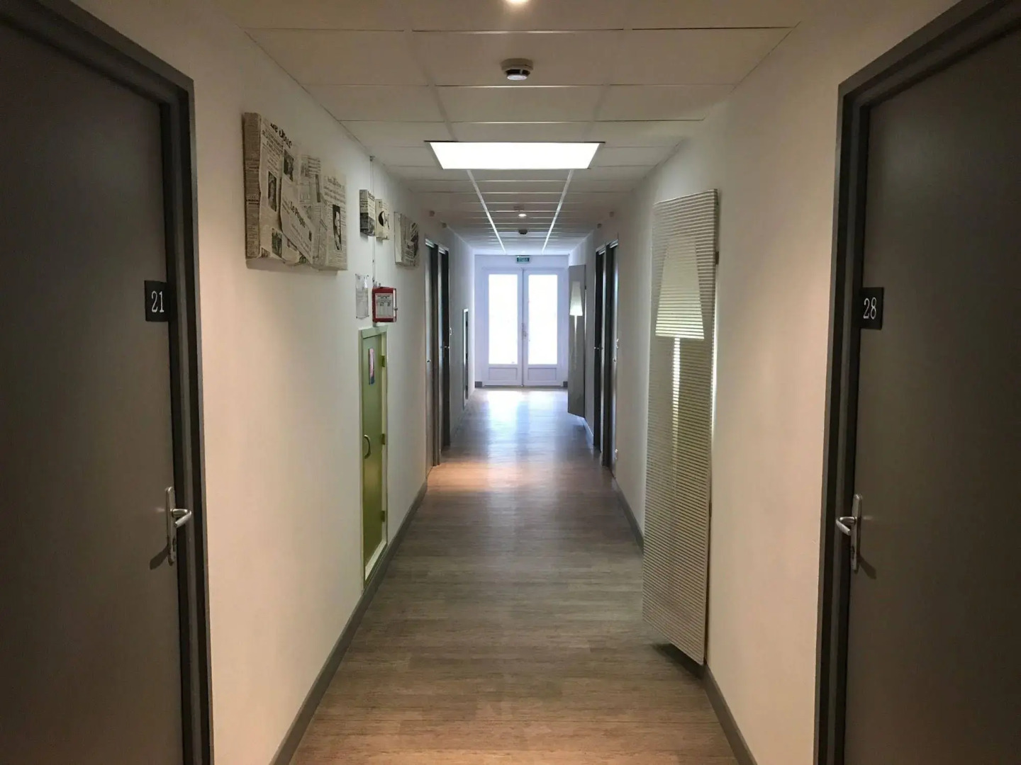 Hotel le president GARE TGV NIMES PONT DU GARD