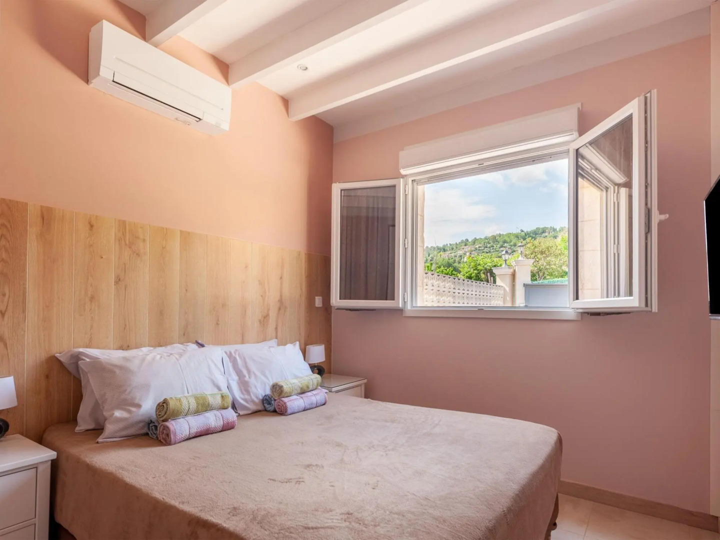 Charming Holiday Home in Callian with Private Pool