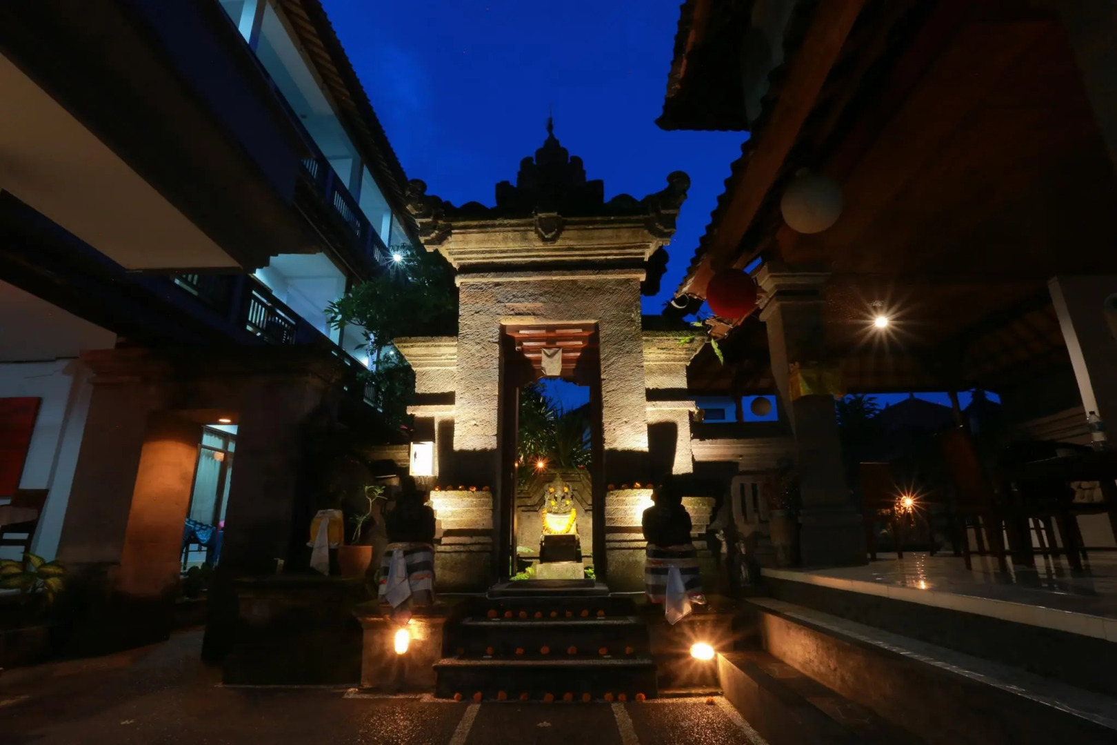 Warsa Garden Bungalows