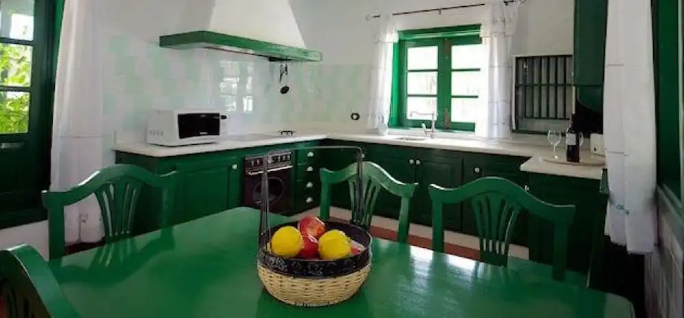 Villa - 2 Bedrooms with Pool and WiFi - 106086