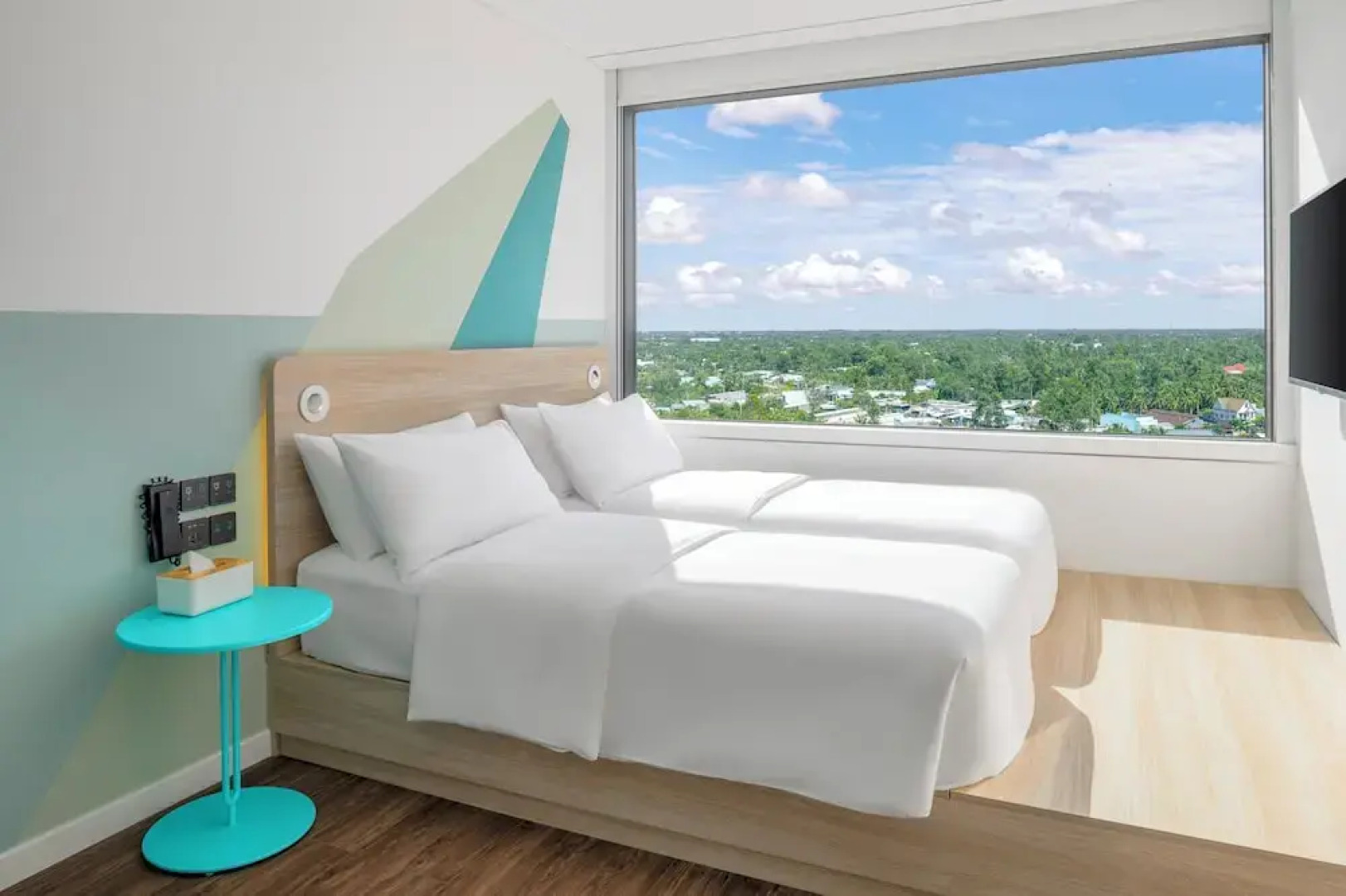 Tru by Hilton Hau Giang City Centre