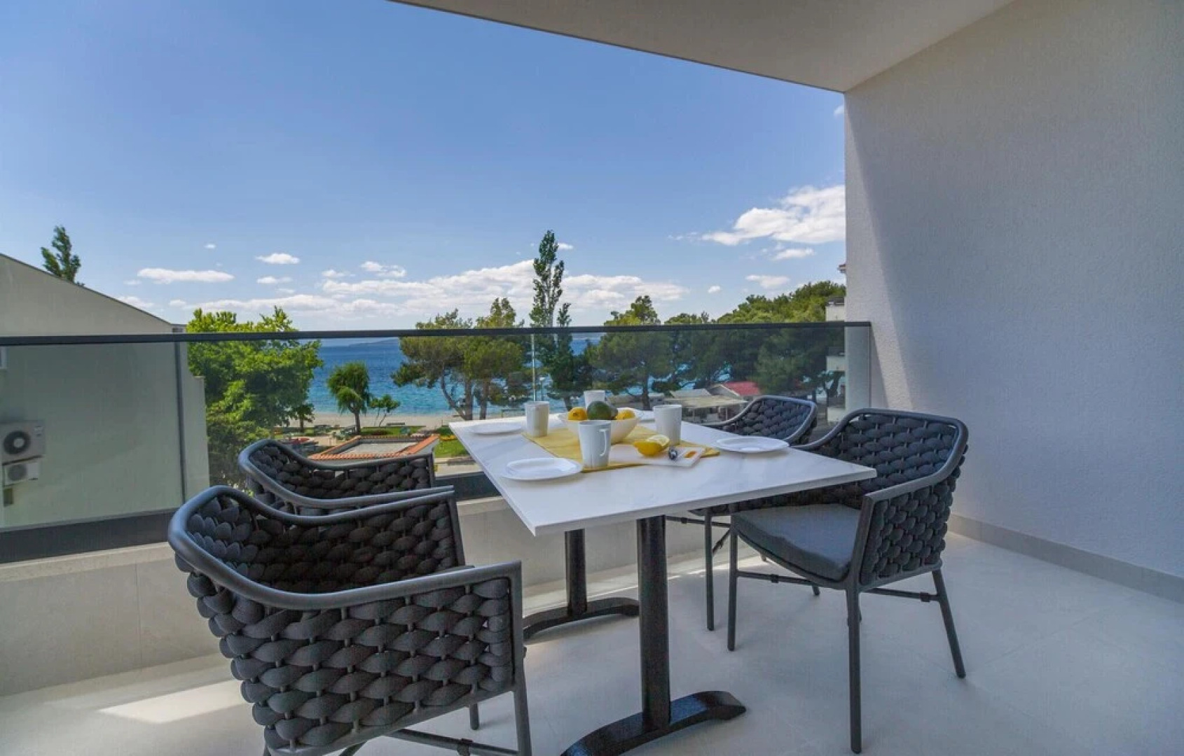 Stunning Apartment in Promajna With Wifi and 2 Bedrooms