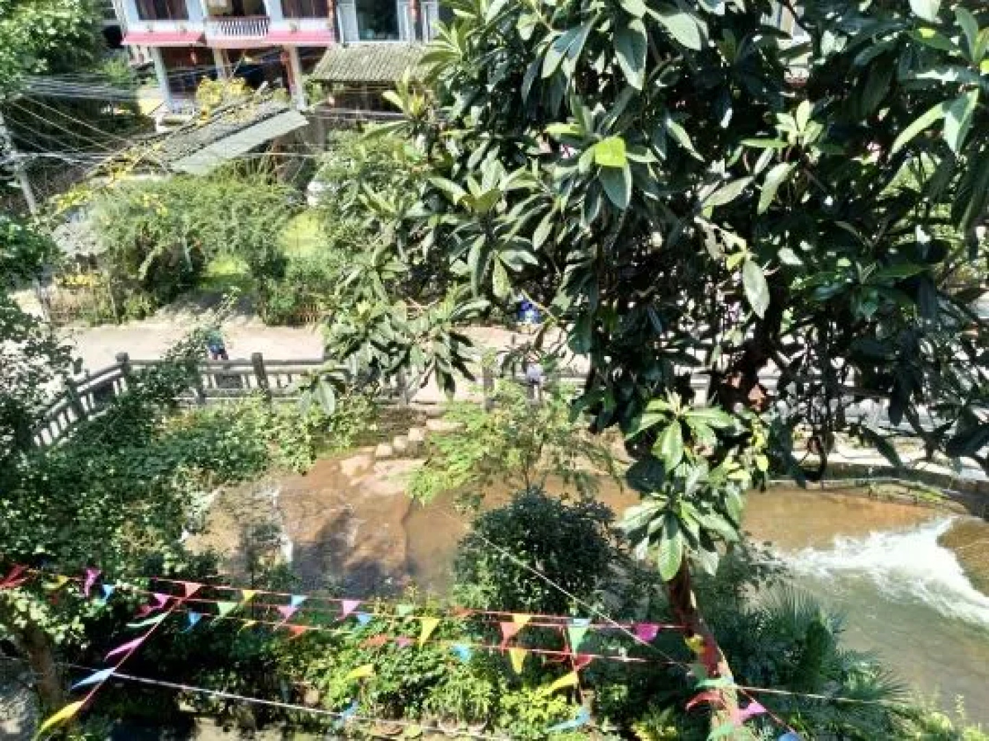 Ya An Jing Ying Ju Inn