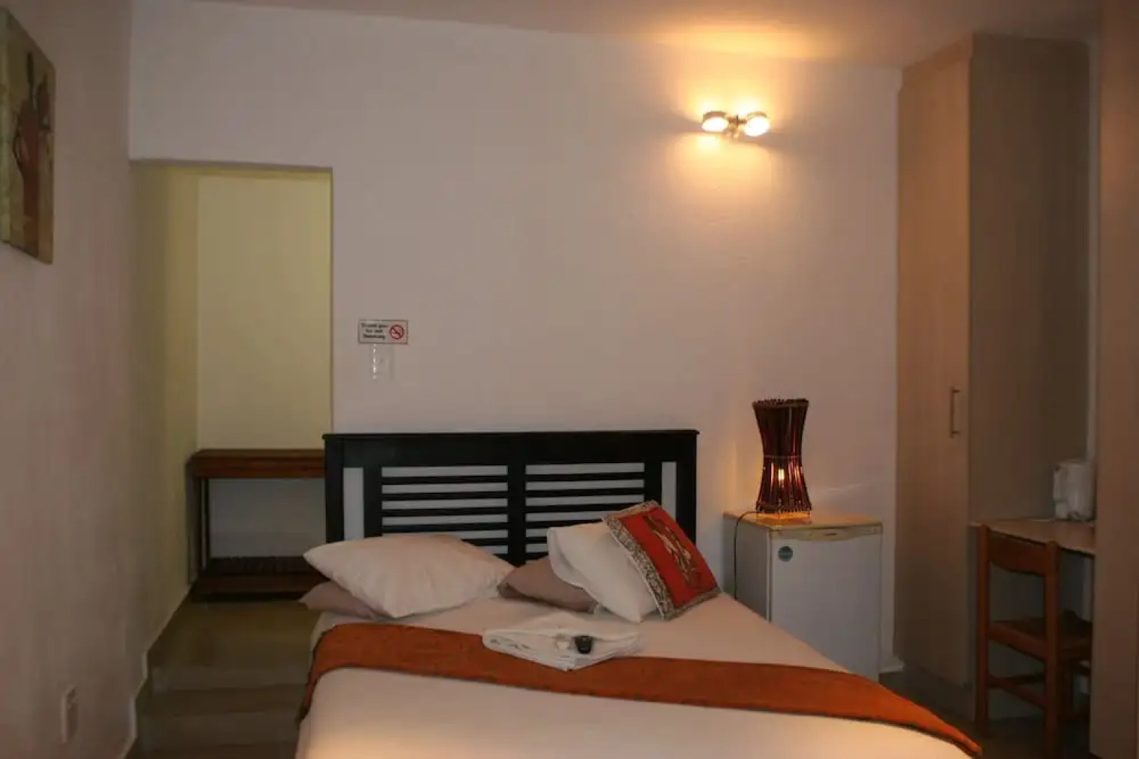 Villa Candilabra Guesthouse