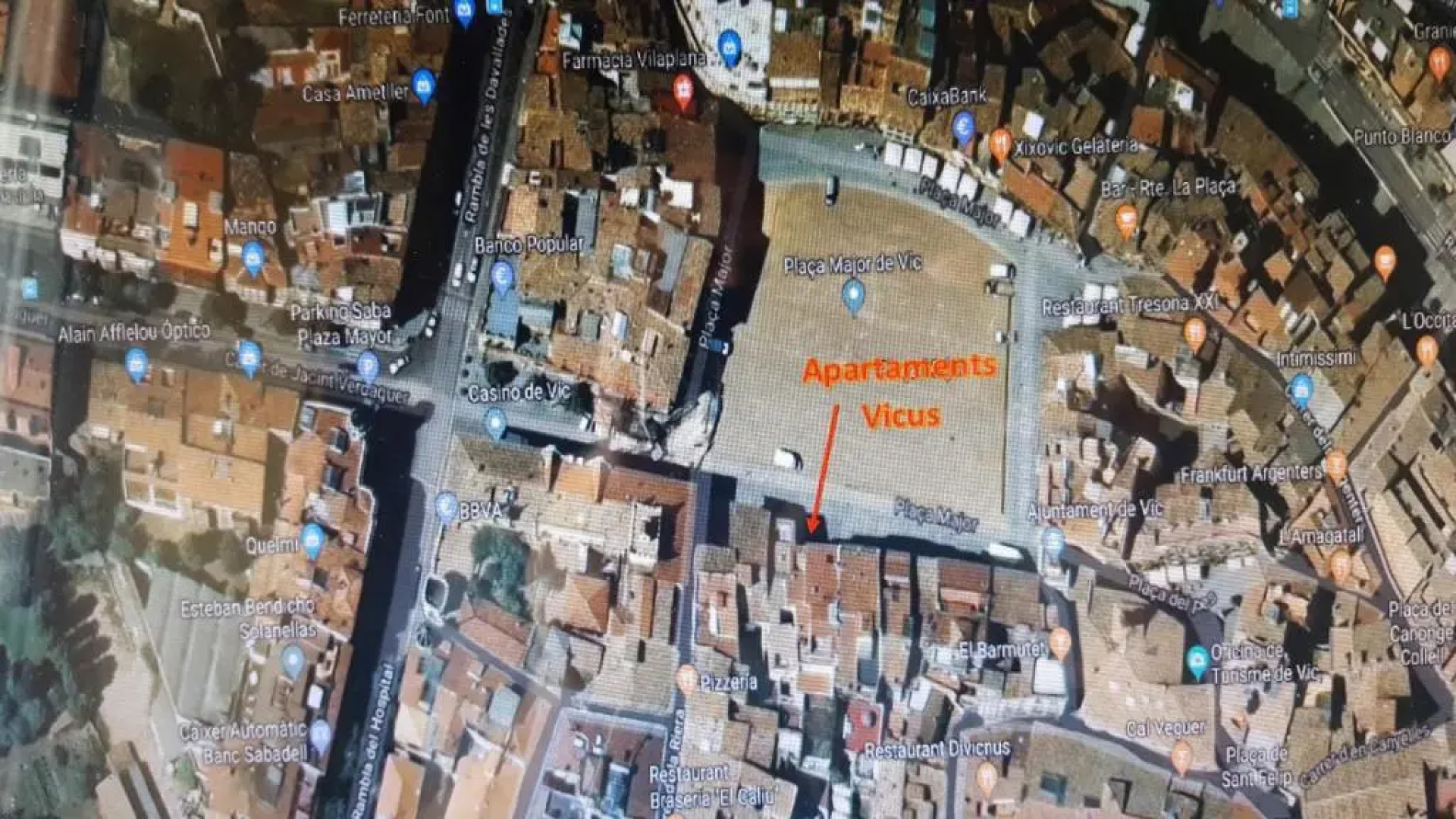 Apartaments Vicus 1 con vistas a la Plaza Mayor de Vic