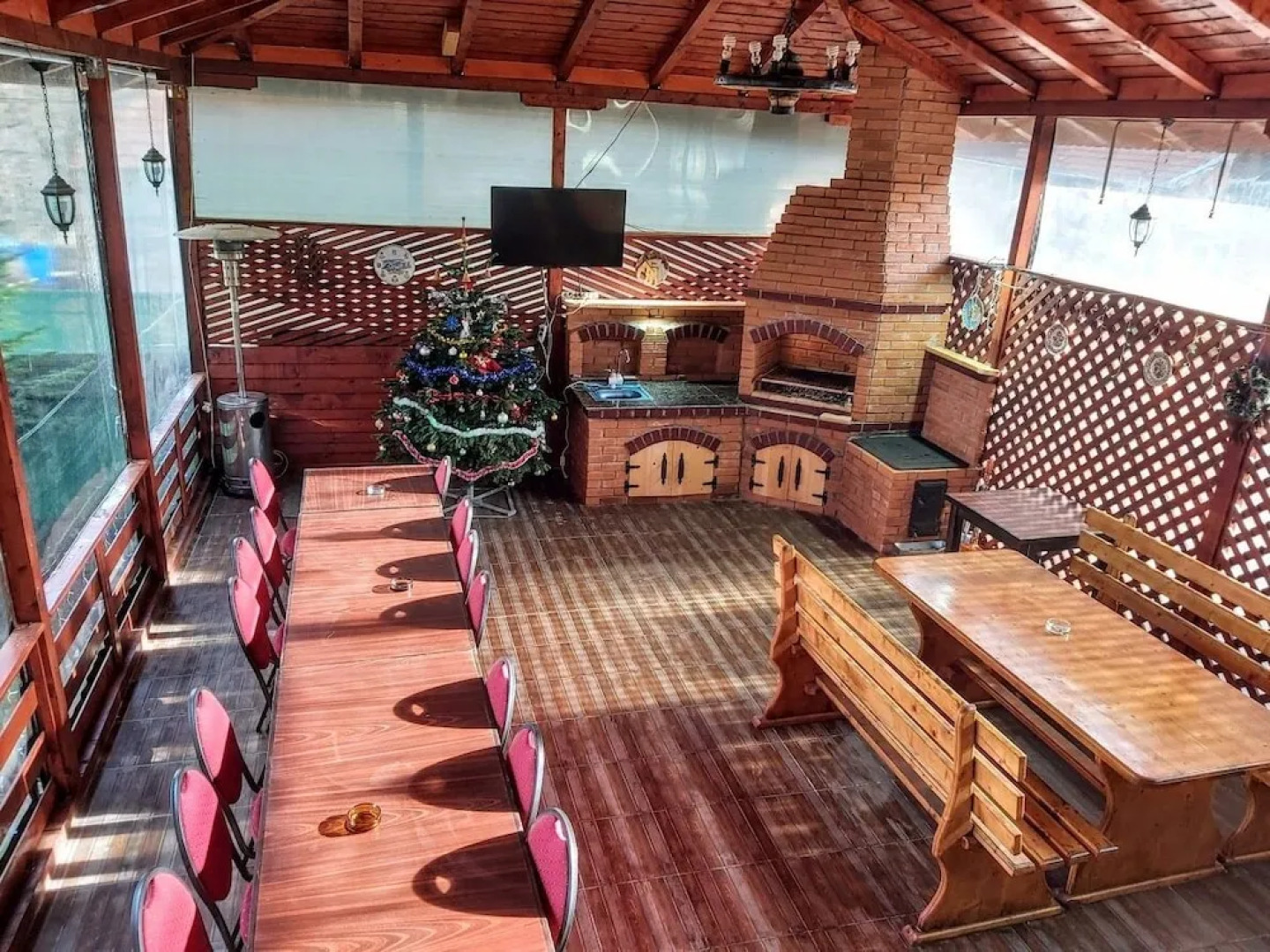 Pensiunea Agroturistica Piscul Soarelui