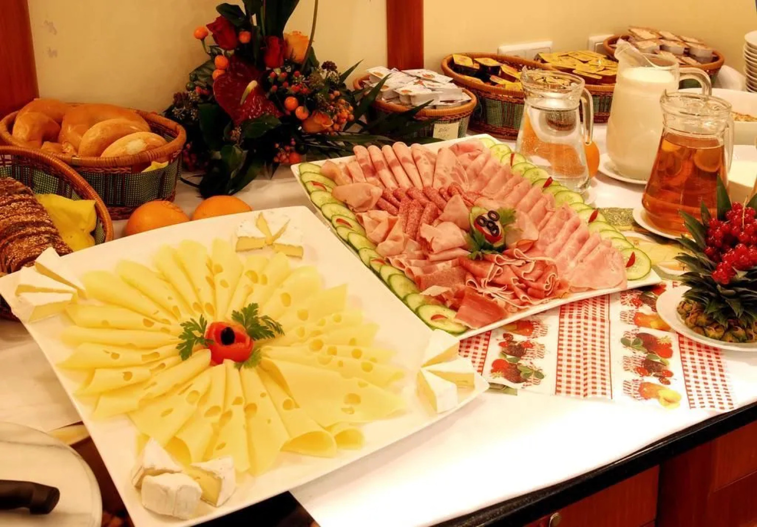 SUITE HOTEL 900m ZUR OPER