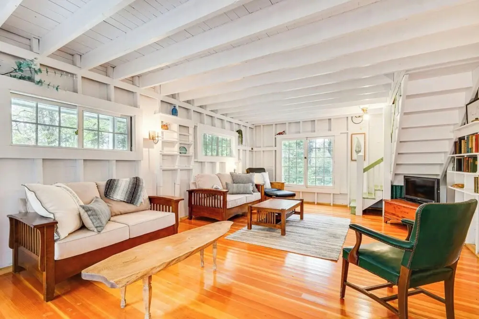 Rustic Marlboro Cottage: 4 Mi to Lake Raponda!
