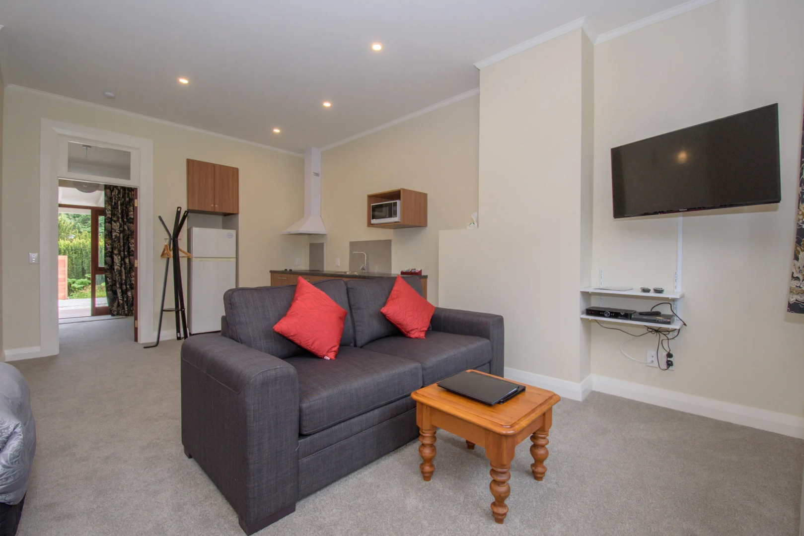 Willowbrook Country Apartments