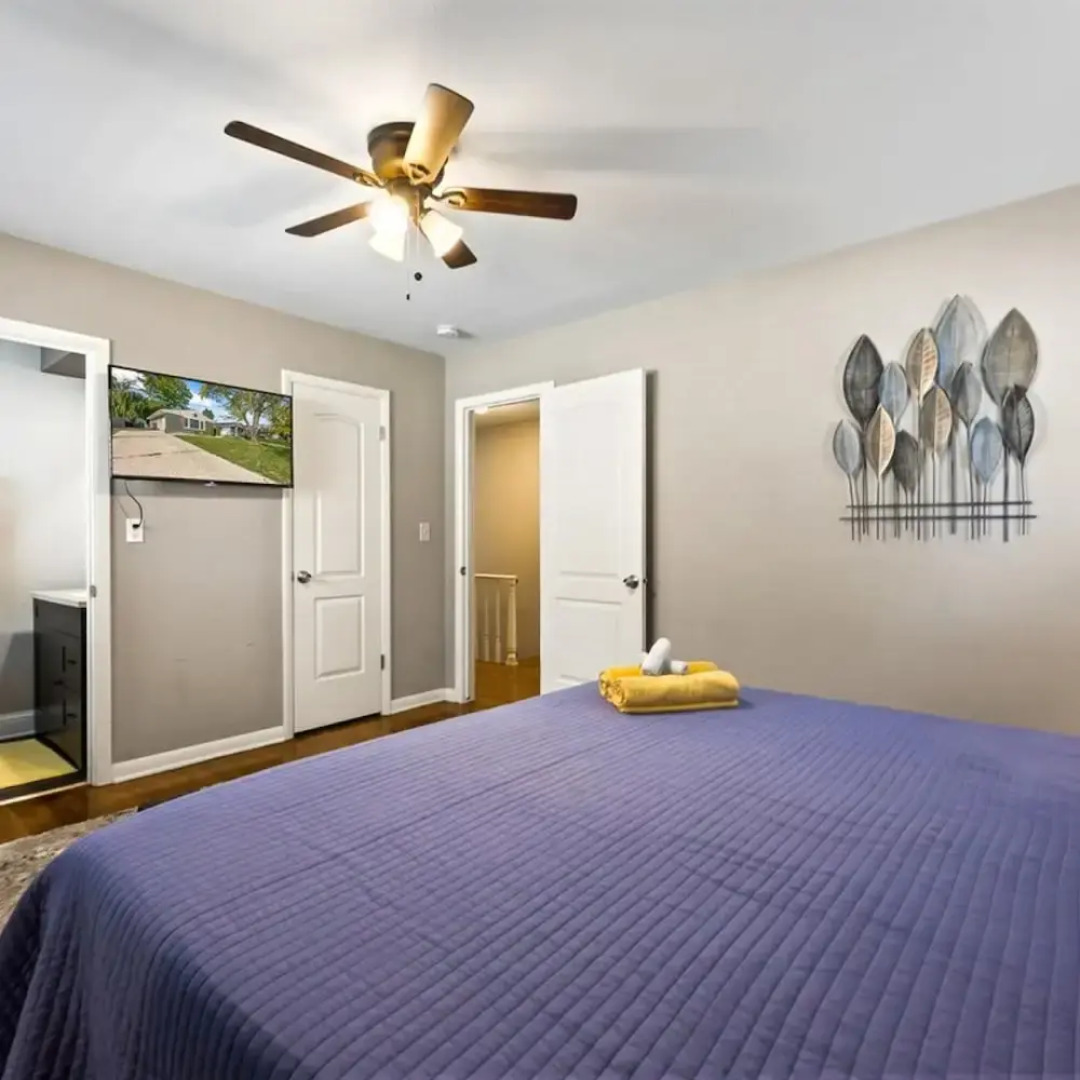 Brew City Game Room Fenced Yard Sleeps 13