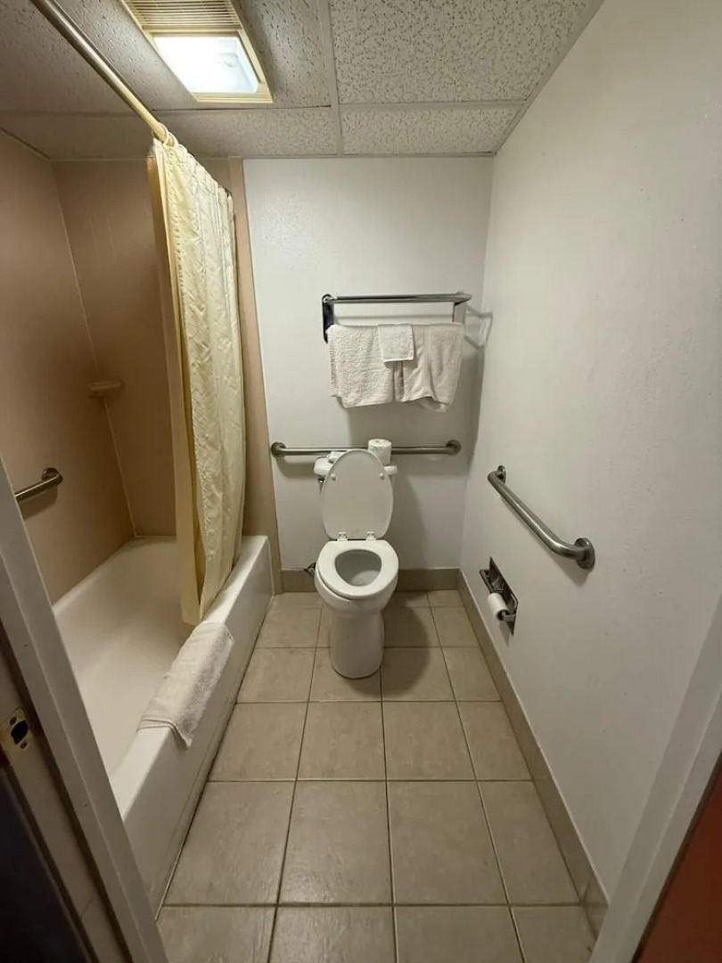 Victorian Inns By OYO Whitesboro U.S. Hwy 82