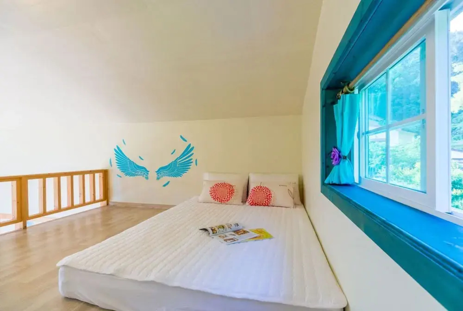 Goseong Sunshine Fullhouse Pension