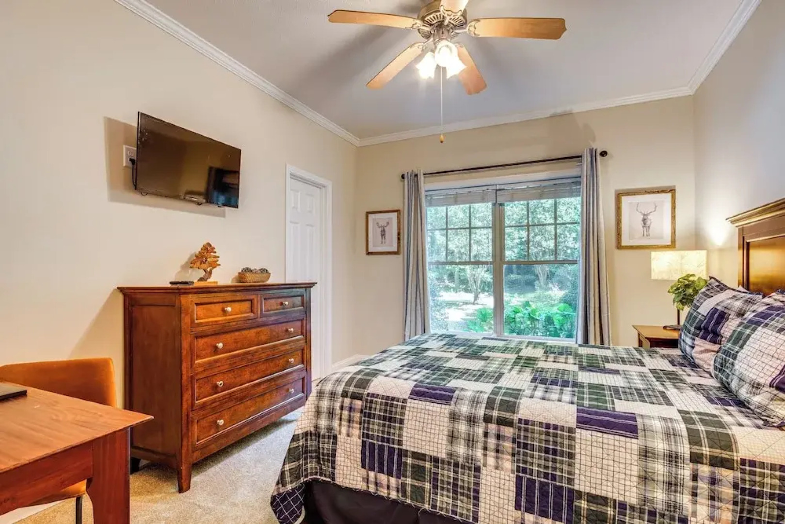 Sandy Beach, Fun Games & Barn: Lake Lure Gem!