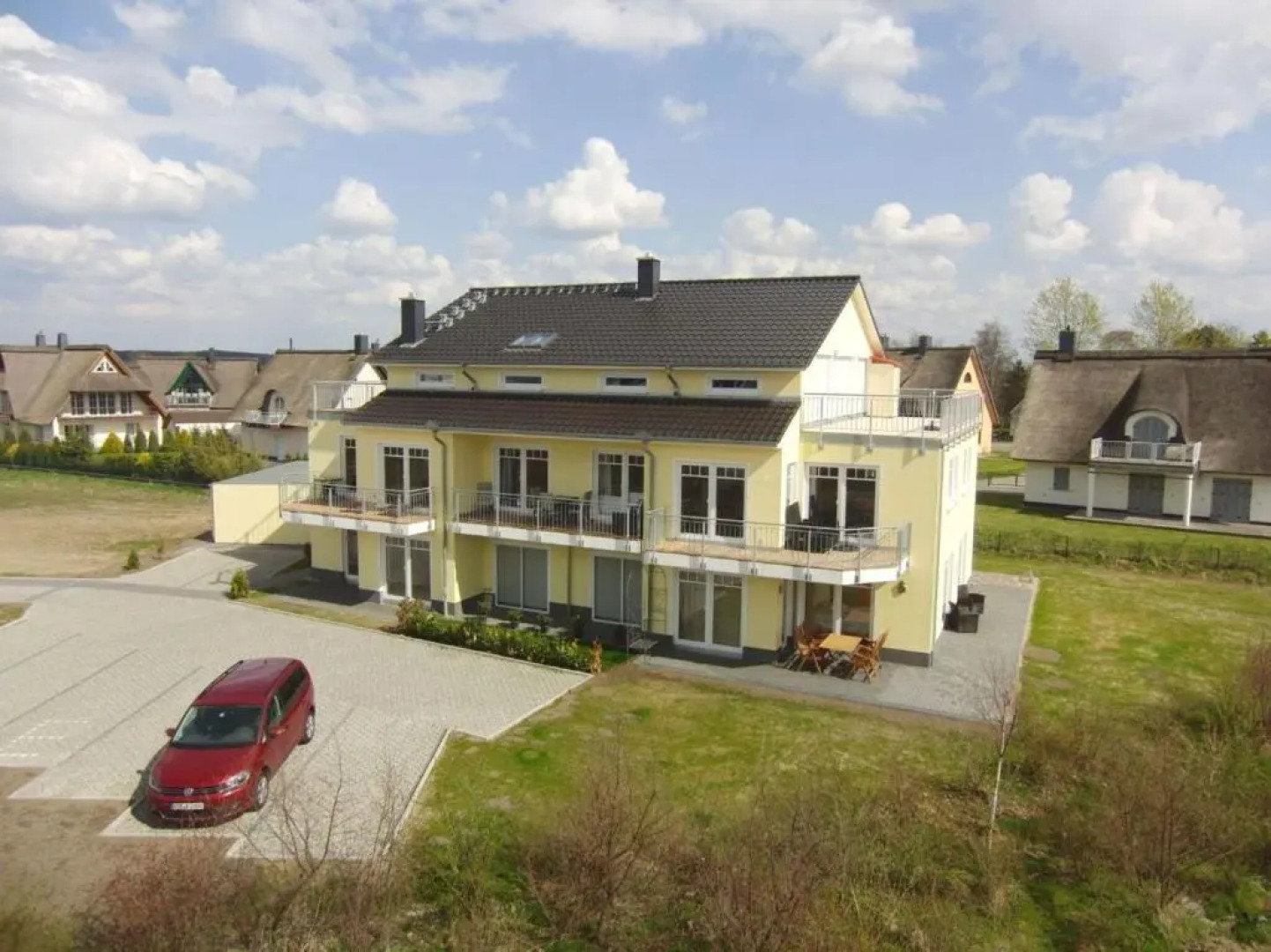 Villa Strandnah - Ferienwohnungen