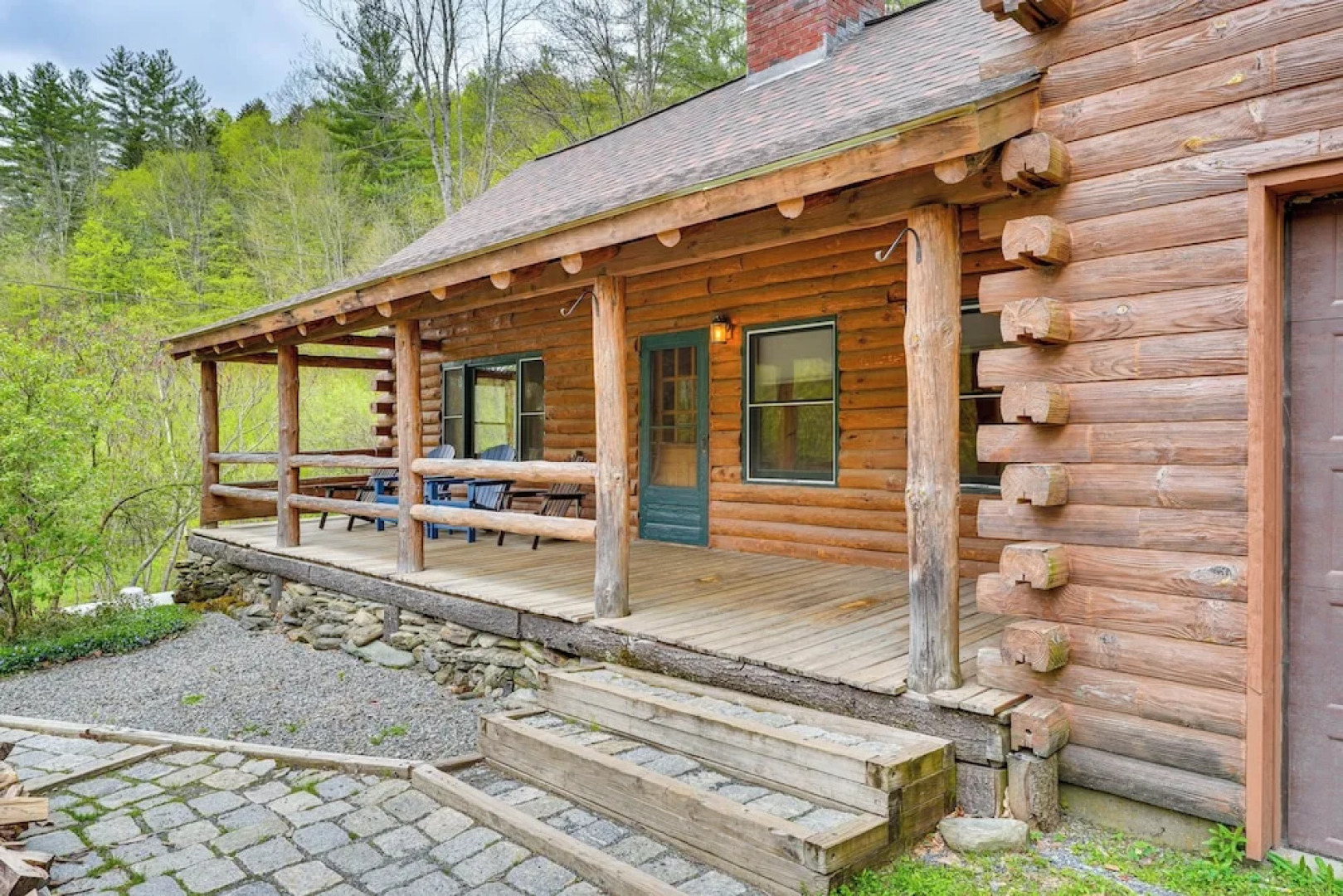 Picture-perfect Vermont Mtn Cabin w/ Hot Tub!
