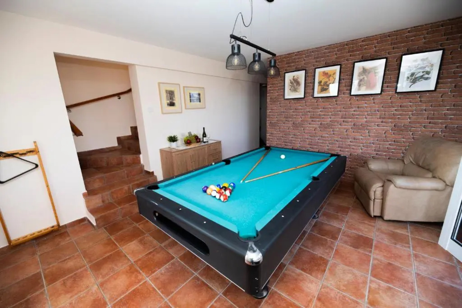 5 bed Villa in Tala, Pool & Panoramic Sea view