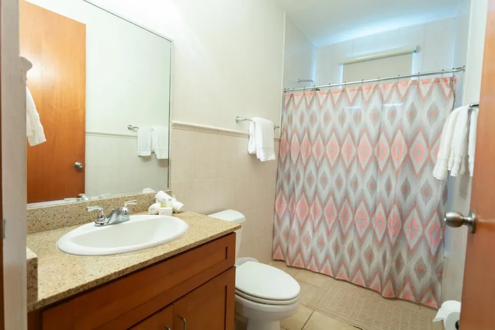 Ocean View Scenic and Amazing Villa Beautiful Pool Huge Rooftop Deck Hl9e