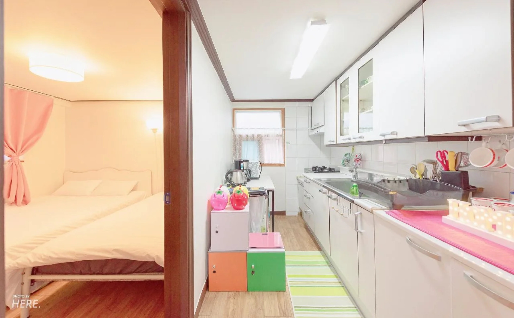 Kpopstarz Guesthouse - Caters to Women (отель для женщин)