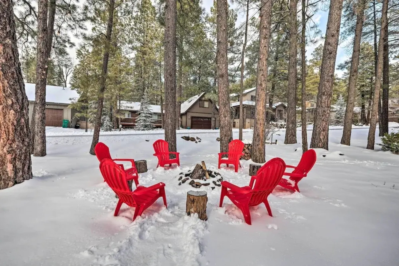 Fire Pit + ATV Trail Access: Munds Park Cabin!