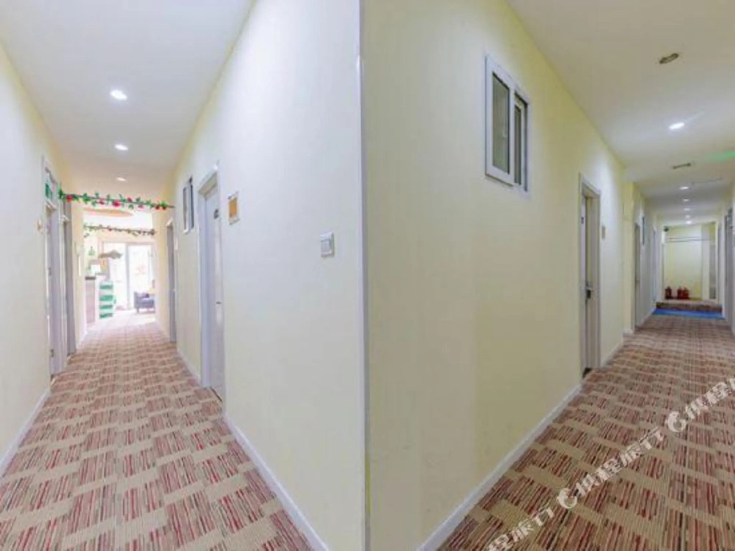 Pod Inn Chain Hotel (Jinan Qilu Hospital Quancheng Plaza)